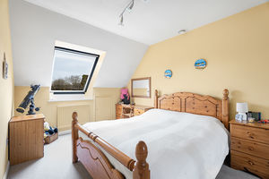 Photo 9- click for photo gallery